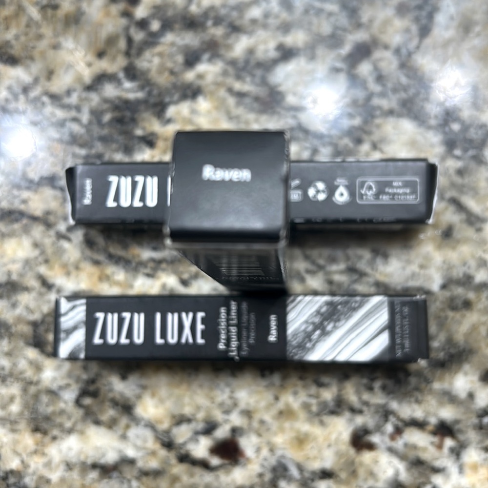 ZUZU LUXE water-resistant Raven (black) Eyeliner qty 3